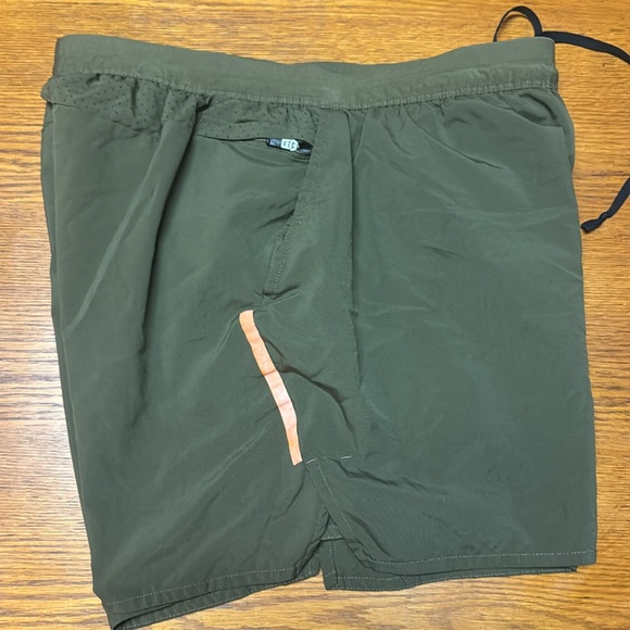 Nike Dri-Fit Shorts - Picture 6 of 7